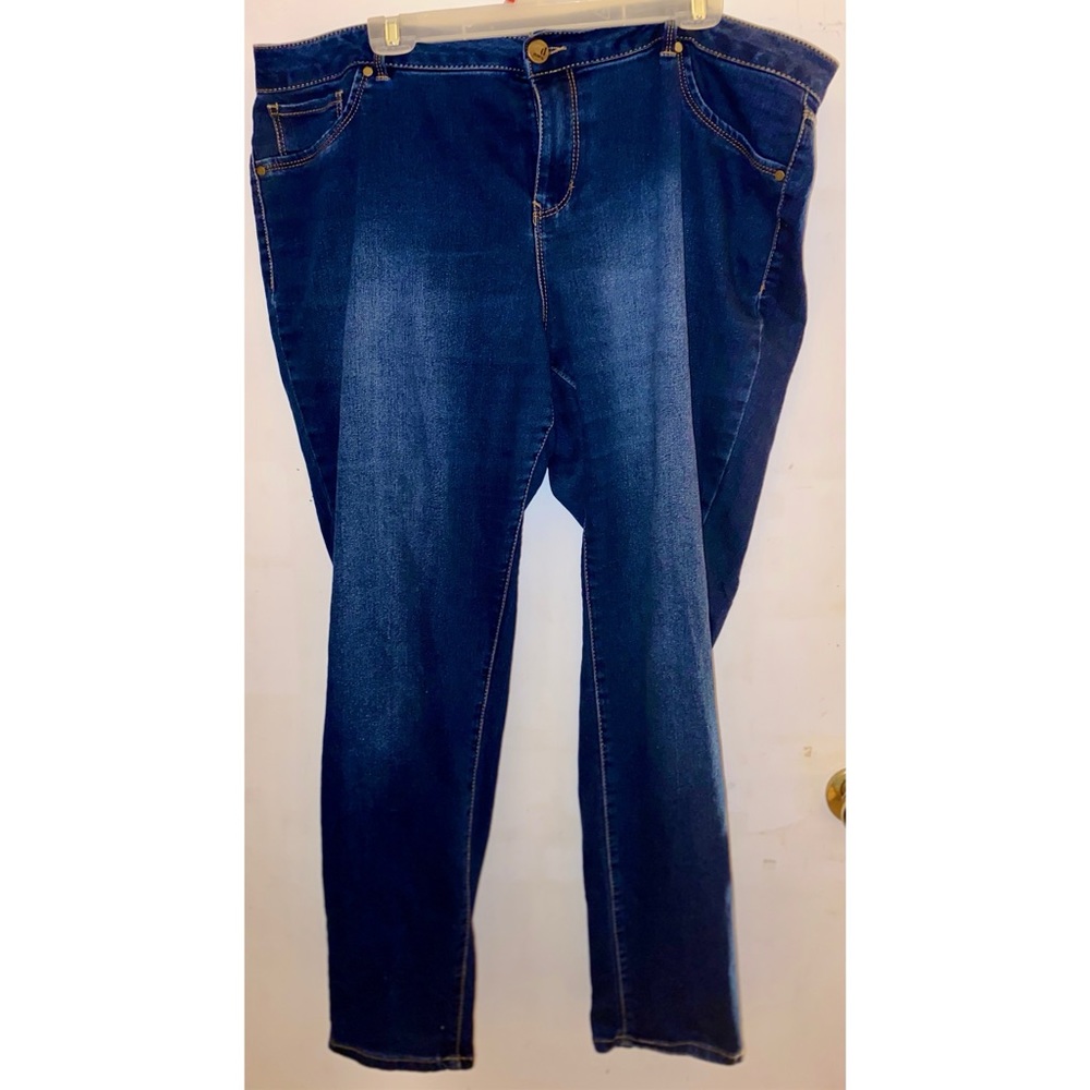 Dark blue full length jeans